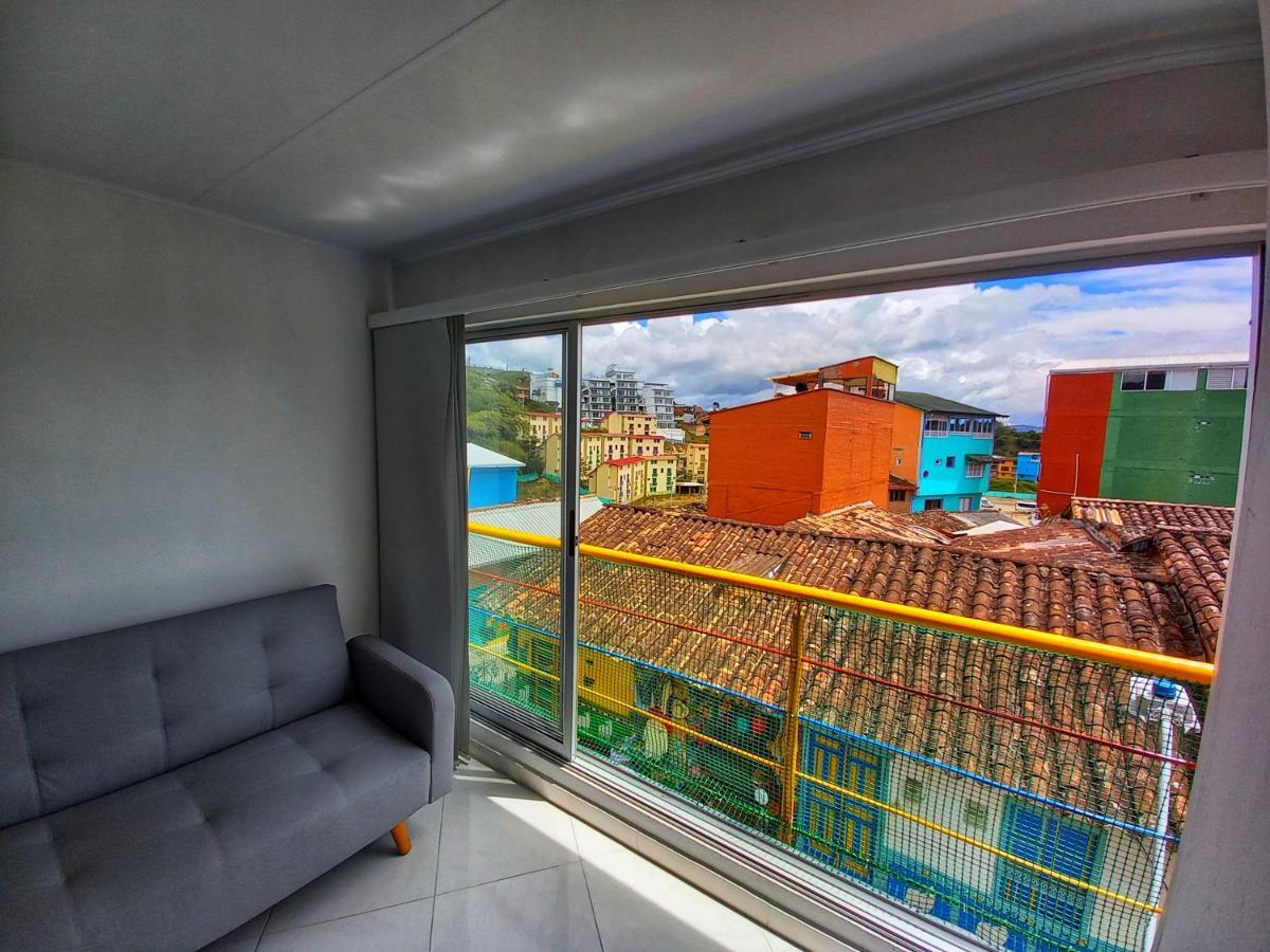Apartamento Centro Guatape, Parque Y Embalse Luaran gambar
