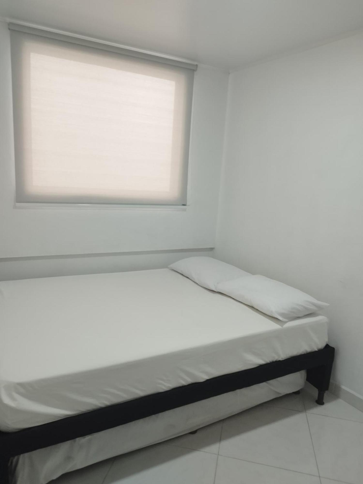 Apartamento Centro Guatape, Parque Y Embalse Luaran gambar